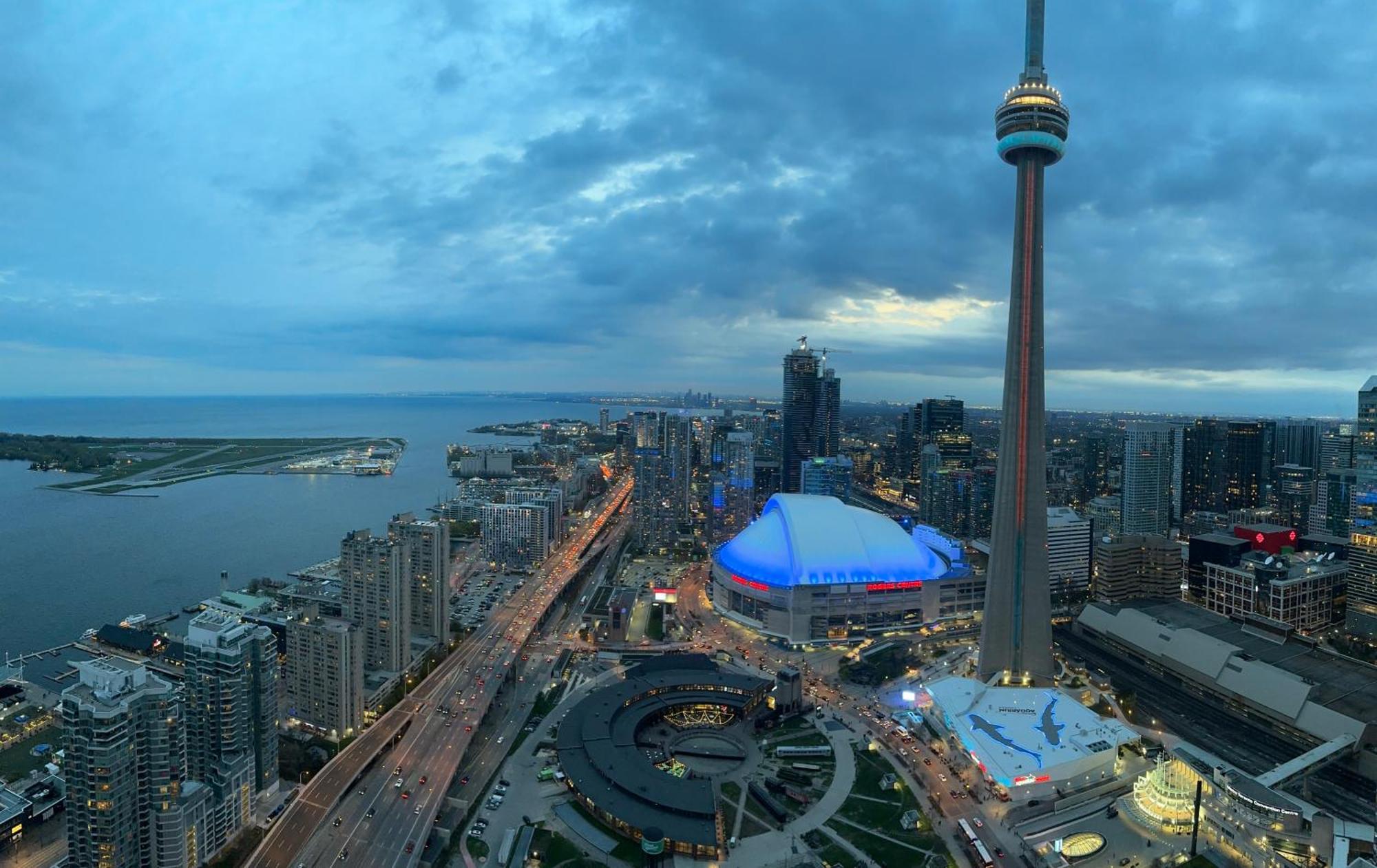 Downtown, Luxury Condo, Cn Tower, Rogers Center, Scocia Arena, Unobstructed View 토론토 외부 사진
