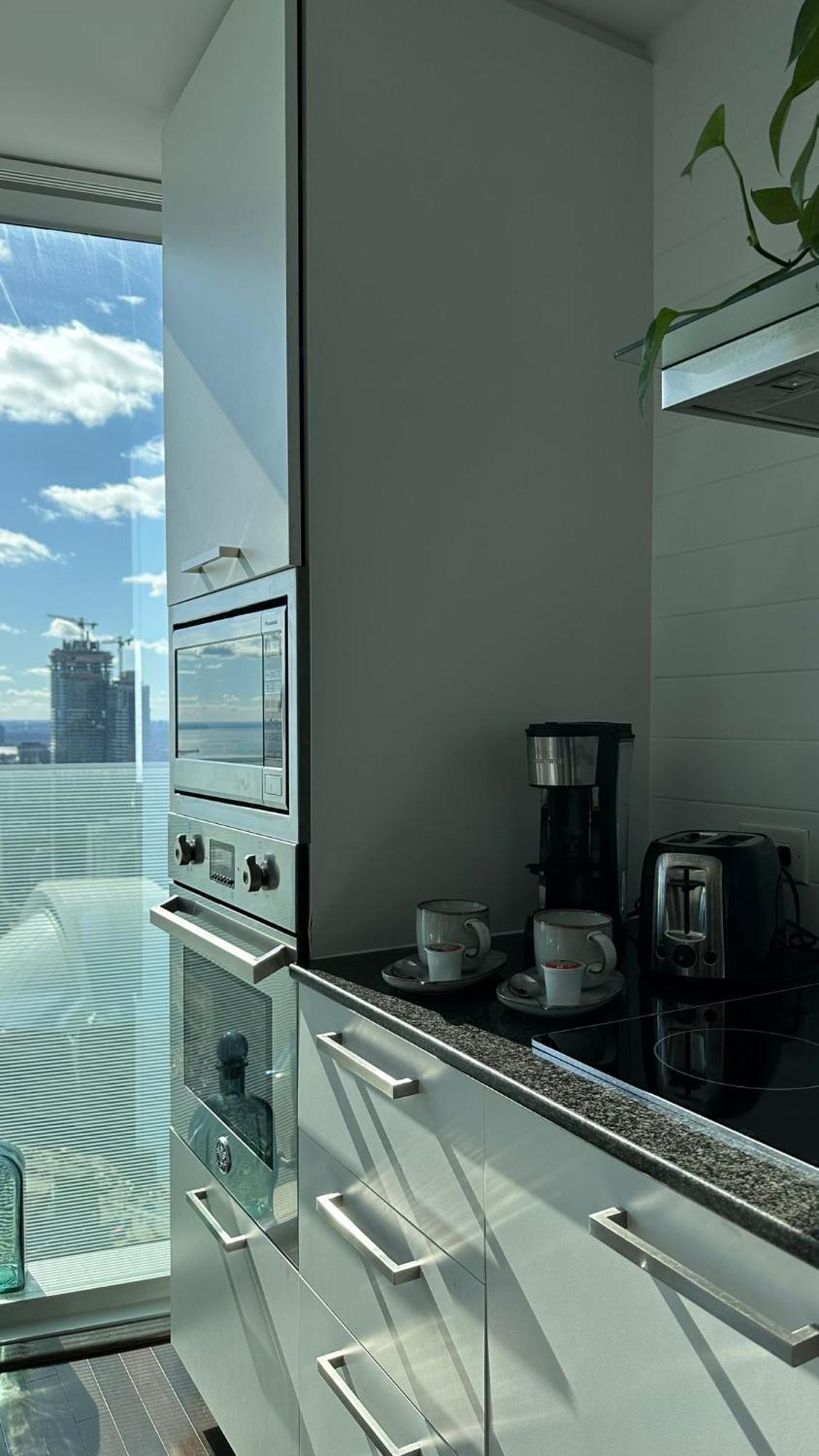 Downtown, Luxury Condo, Cn Tower, Rogers Center, Scocia Arena, Unobstructed View 토론토 외부 사진