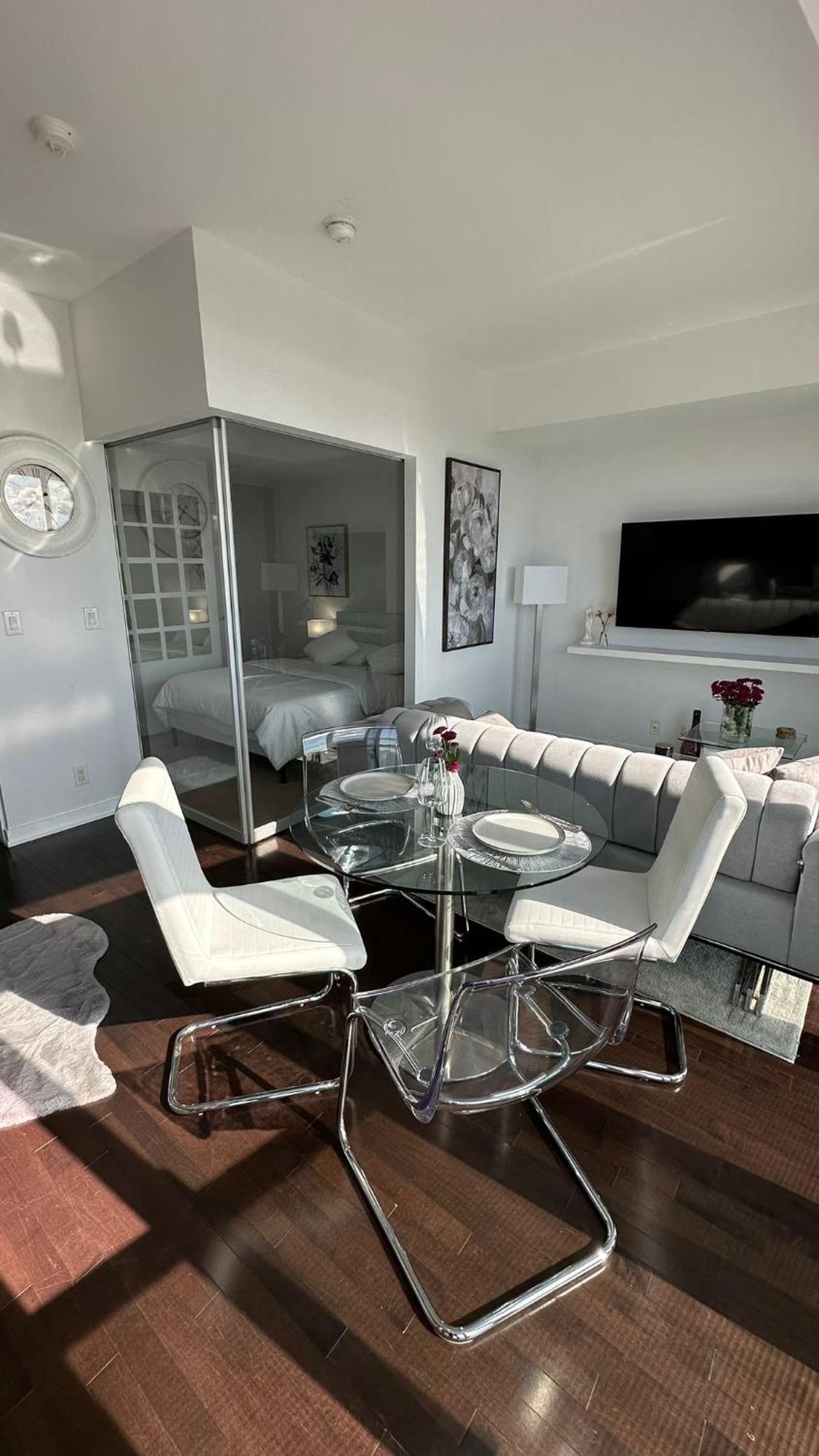 Downtown, Luxury Condo, Cn Tower, Rogers Center, Scocia Arena, Unobstructed View 토론토 외부 사진